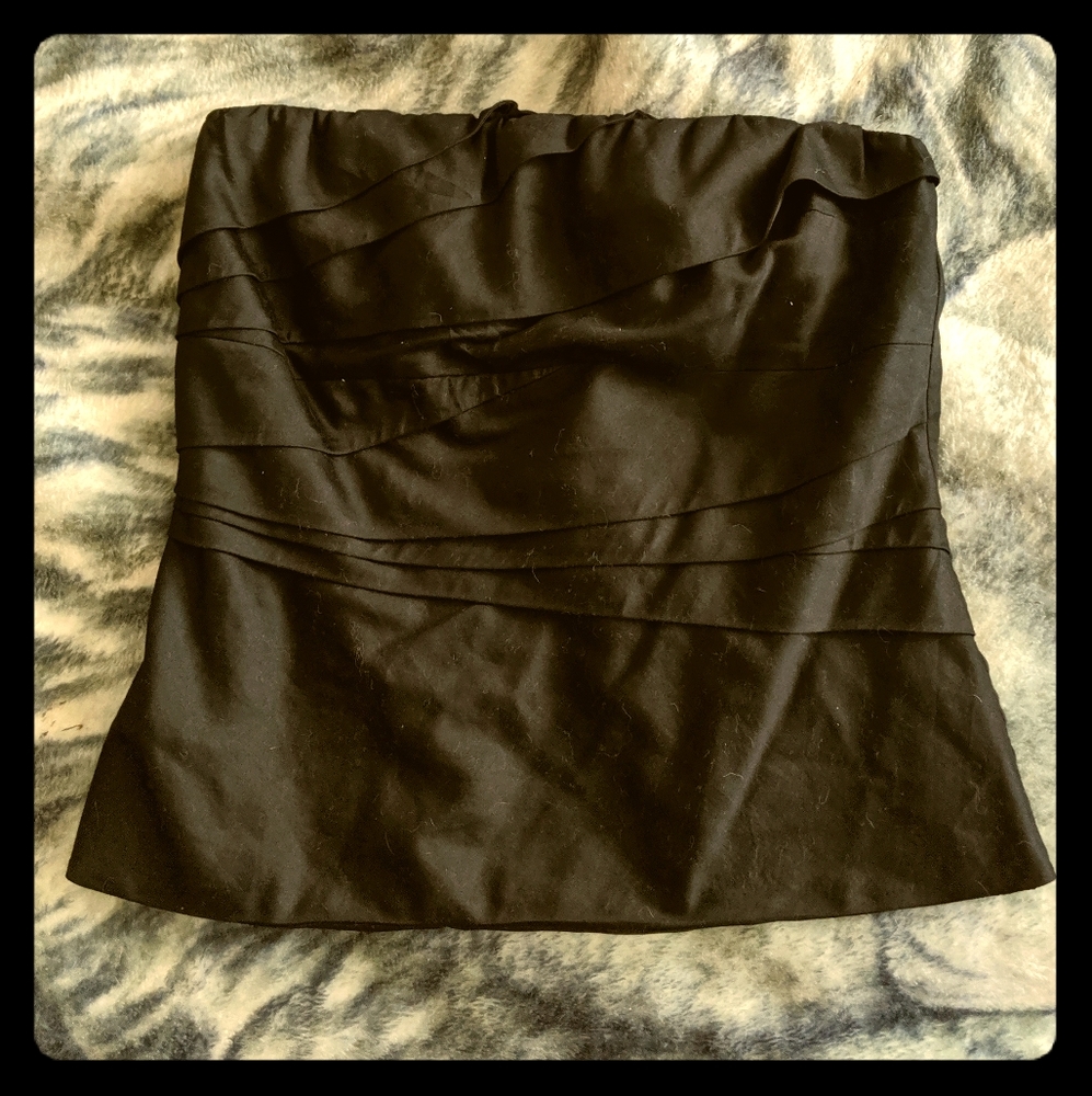 Black strapless Limited top L